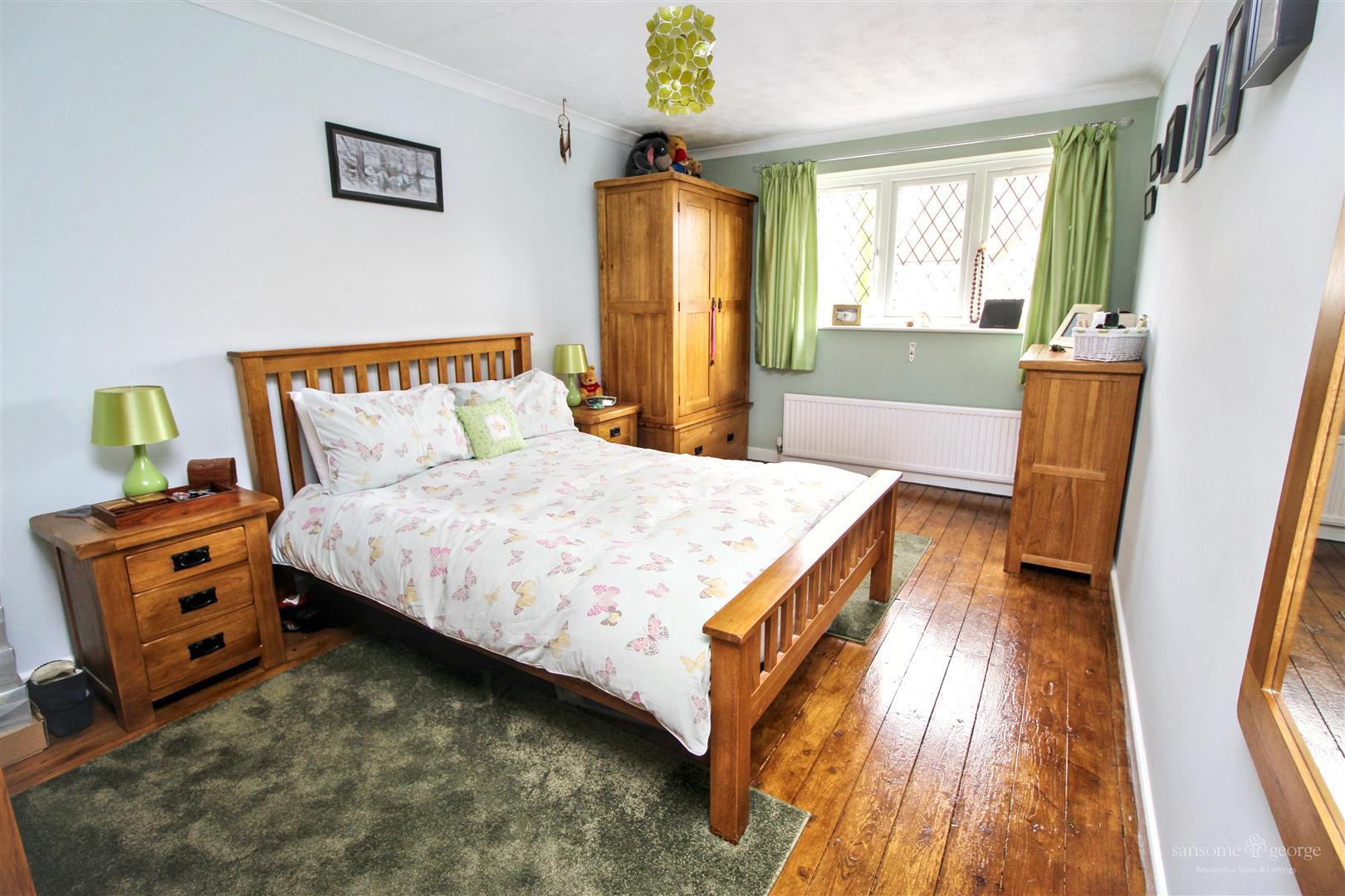 Lawrence Road, Tilehurst, Reading
